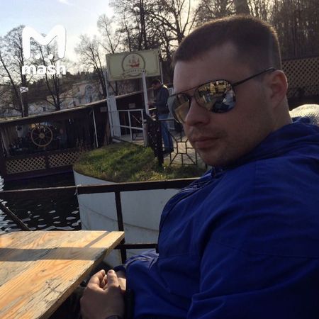 Сотрудника ДПС, получившего взятку от подозреваемого в убийстве байкера в Москве, отправили в СИЗО