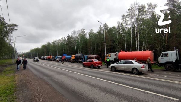 Грузоперевозчики устроили протесты в Кургане