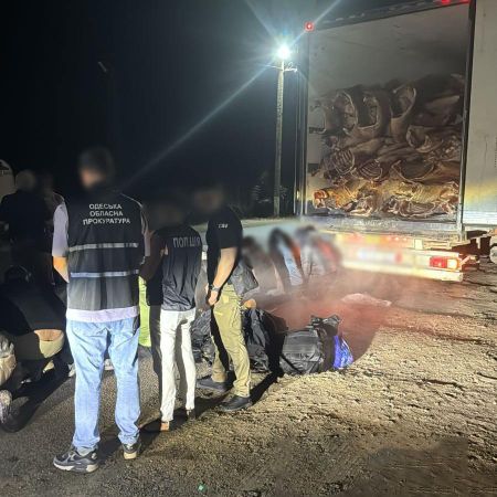 16 украинцев попытались сбежать от мобилизации в Молдавию в фургоне со свининой