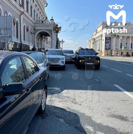 Казанские чиновники оставляют свои машины под запрещающими знаками