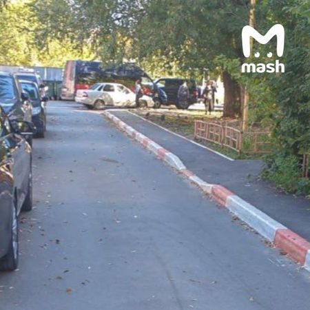 В Челябинске школьник напал с молотком на учеников и педагогов