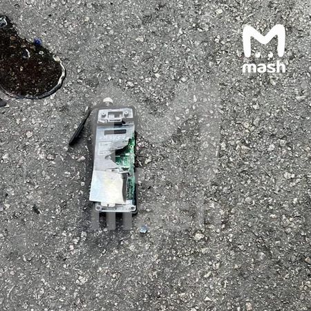 В Ливане и Сирии стали массово взрываться рации и радиоприёмники: фото, видео