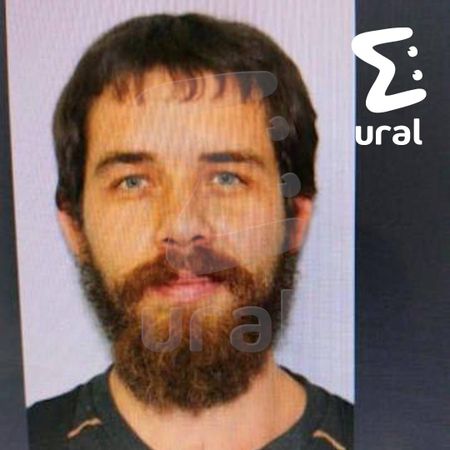 Вооружённого убийцу разыскивают в Свердловской области