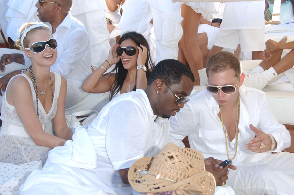 Белые вечеринки: Diddy и Леонардо ДиКаприо. Фото: MEGA