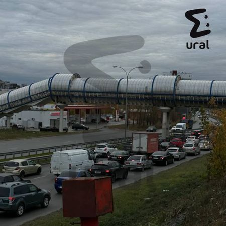 Утро в Екатеринбурге началось со страшных пробок из-за восьми аварий