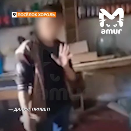 Приморские подростки жестоко избили сверстника толстой верёвкой