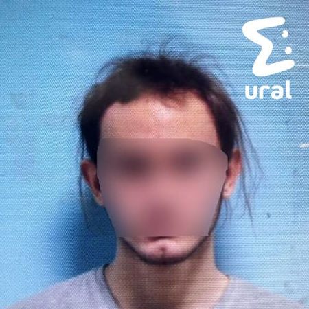 В Свердловской области мужчину ударили больше 20 раз ножом и пытались сжечь