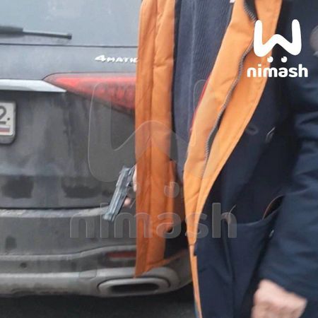 В Нижнем Новгороде водитель с пистолетом напал на людей