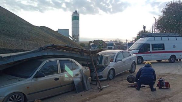 В Краснодаре на людей обрушилась стена
