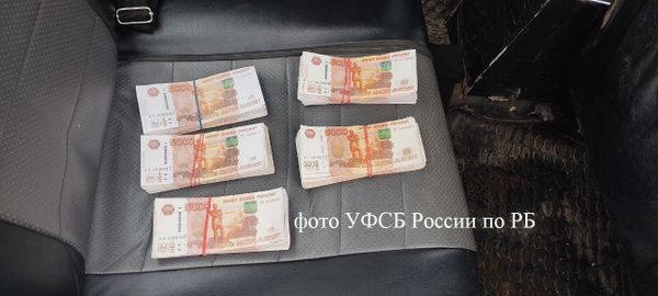 Силовики накрыли банду вымогателей
