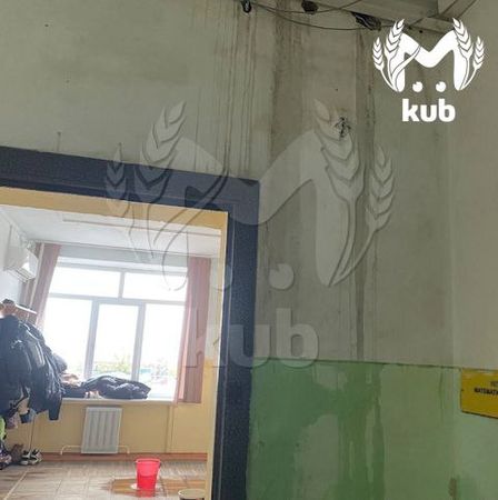 Крыша школы, отремонтированная за 13 миллионов, протекает в Елизаветинской