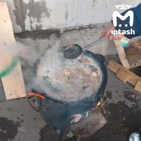 Праздничное барбекю на помойке устроили в ЖК "Новые острова" в Казани