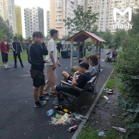 https://static.mash.ru/unsafe/rs:fit:600:450/czM6Ly9tYXNoL2ltYWdlLzIwMjUtMDYtMDMvZWRiOWRkYzMtMzE2Mi00YzI1LWI5MDYtMGI2ZWEzOTJhODU2LmpwZWc