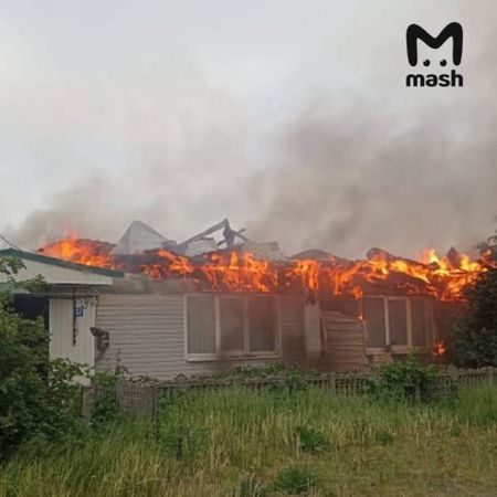 https://static.mash.ru/unsafe/rs:fit:600:450/czM6Ly9tYXNoL2ltYWdlLzIwMjUtMDYtMTEvOWEyMmUzOWYtZmM4ZC00NmQ5LWEyNzYtY2ZiNGZhZDZhMzhmLmpwZWc