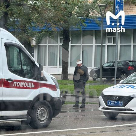 Мужу Елены Блиновской разбили голову и нос