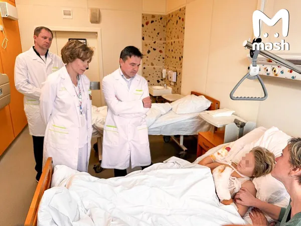 Мальчик, у которого в Красногорске в руке взорвалась мина, остался с одним пальцем