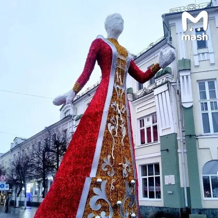 В Орле установили Снегурочку без головы