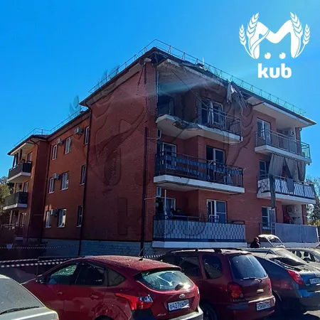 Жители Кубани весь день находят обломки дронов на улицах и в домах