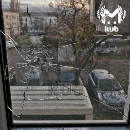 Жители Кубани весь день находят обломки дронов на улицах и в домах