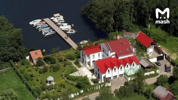 Аллу Пугачёву обяжут снести пирс у своего поместья на берегу Истры в Солнечногорске