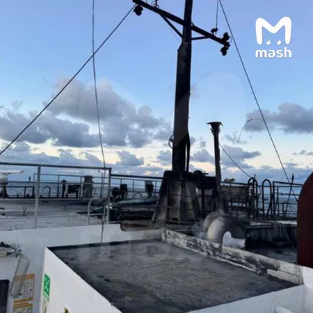 Появились первые фото после атаки БПЛА на российский танкер в Чёрном море