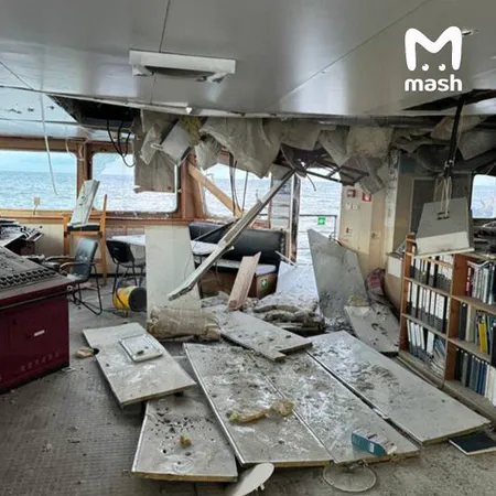 Появились первые фото после атаки БПЛА на российский танкер в Чёрном море