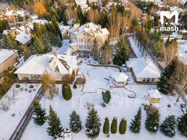 Певица Светлана Лобода подняла цену на дворец в Подмосковье, который не может продать с 2023 года