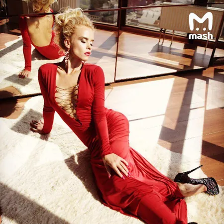 Блогер, участвовавшая в "Доме-2" и "Минуте славы", потеряла память и стала бездомной в Таиланде