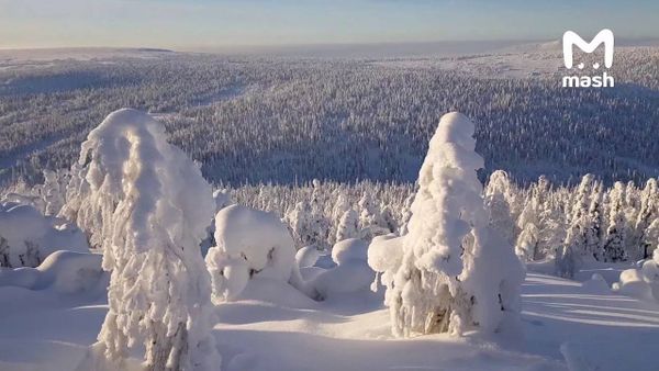 В Пермском крае в горах пропала группа туристов на снегоходах