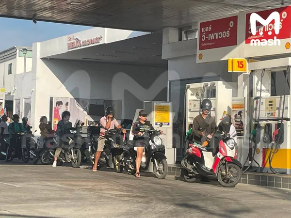 На заправках на Пхукете образовались очереди после новостей о закрытии Ормузского пролива