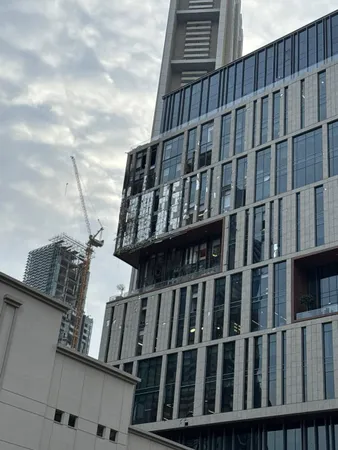 Иран атаковал международный финансовый центр в Дубае