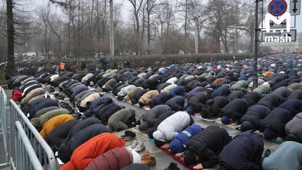 Мусульмане по всей России празднуют Ураза-Байрам