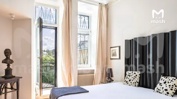 Уехавшая из России экс-телеведущая Ольга Шелест продала квартиру в центре Москвы за 107 млн рублей