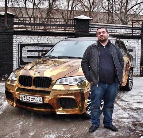 У нас тут ОООЧЕНь неожиданная новость. Эрик Давидыч разыграет две свои легендарные машины: ЗОЛОТУЮ BMW и "ТЕНЬ".