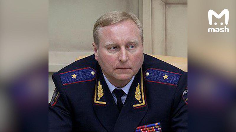 СК задержал Генерала МВД России Александра Мельникова за покушение на мошенничество в особо крупном размере. Вымогательство, проще говоря.