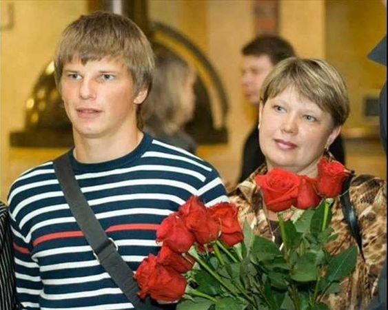 Мать Андрея Аршавина проиграла в суде бывшей невестке.