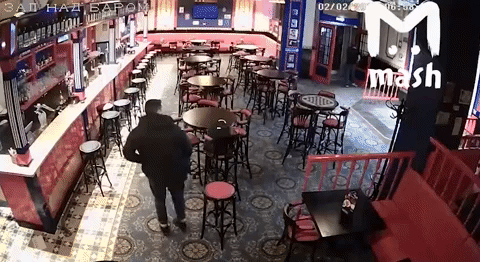 Помните историю про посетителя, убитого барменом на открытии московского Harat's Pub? В деле замешан кокаин.