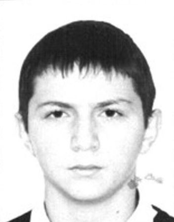 Задержан Илес Бериев, который напал на полицейского в центре Москвы