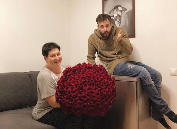 В Москве напали на мать блогера Афони. Связали, угрожали убить, забрали всё ценное