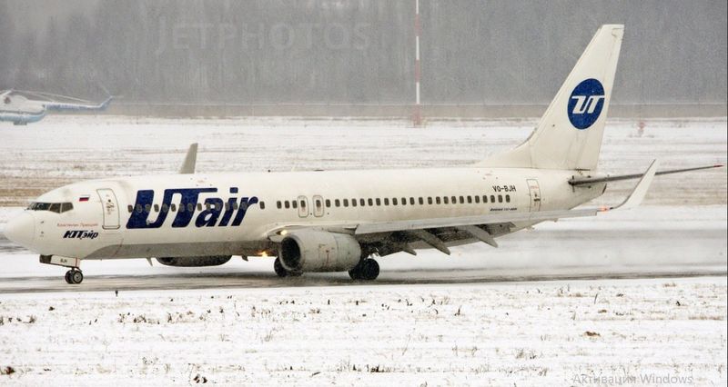 Самолет компании Utair "Москва—Милан" совершил экстренную посадку во Внуково.