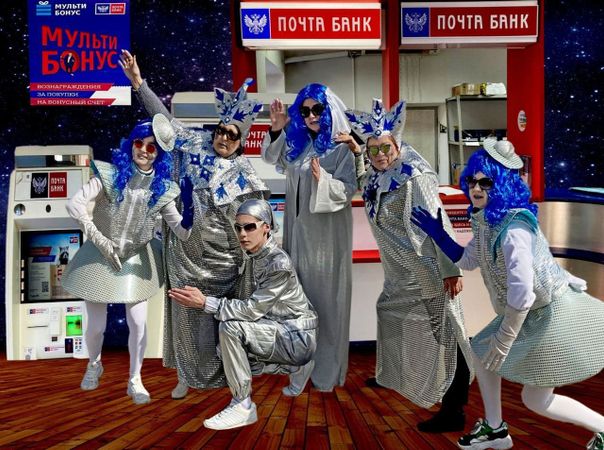 https://static.mash.ru/unsafe/rs:fit:800:450/czM6Ly9tYXNoL2ltYWdlLzIwMjItMDItMTAvOTMzZDViMmYtMjQ0Ni00MDI4LWE1ZmYtY2VkZjY4ZjNkMDU5L29FeHplUTIzMko1aHQxczFucDZlLTE2MzgzNDM4MzQ4MzAuanBlZw