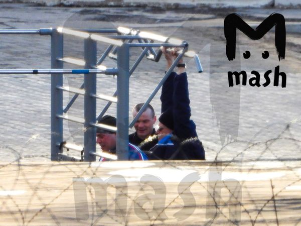Он был министром и одним из самых влиятельных экономистов страны. Теперь он арестант в колонии ИК-1, село Большие Перемерки. Мы побывали там в его день рождения, и раздобыли вам немного эксклюзива. Один день Алексея Валентиновича — тут.