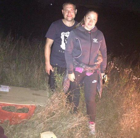 Мужчину с этой фотографии отпустили. Он считался главным подозреваемым в убийстве матери и сына в Москве, пока не предоставил железное алиби на момент совершения преступления. У следователей сутки на проверку, но теперь они отрабатывают и другие версии.