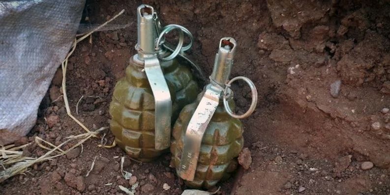 В Ингушетии разворачивается спецоперация: на рынке в Назрани во время задержания боевики взорвали гранату, ранены двое силовиков.
