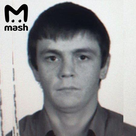 Этого мужчину зовут Виталий Никифоров, он из Бишкека, и Цапку даже не родственник. Хоть и похож.