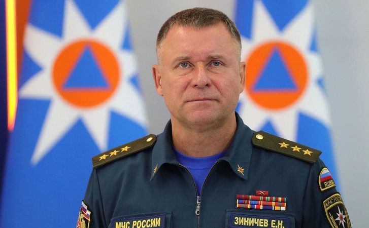 Глава МЧС России Евгений Зиничев погиб во время учений в Норильске. Ему было 55 лет.