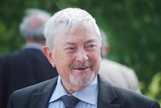 В Санкт-Петербурге скончался Вадим Знаменов, президент Государственного музея-заповедника "Петергоф", сообщает пресс-служба.
