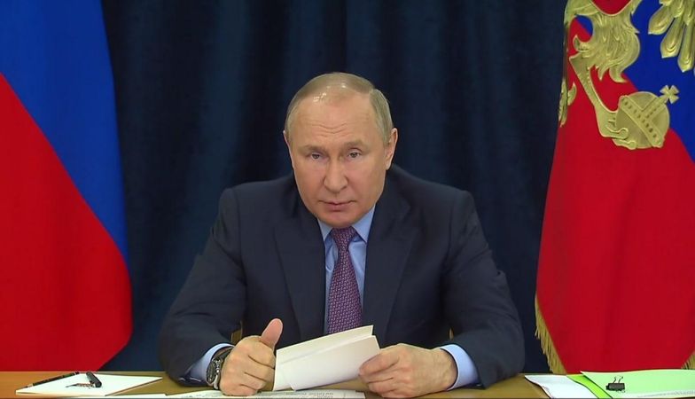 Владимир Путин выступил на совещании по развитию транспорта