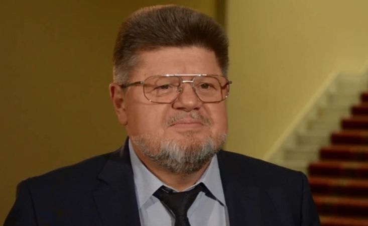 Бывшего главного нарколога Минздрава отправили под домашний арест на два месяца