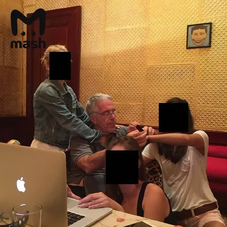 Минюст США опубликовал больше 3 миллионов "файлов Эпштейна": самое главное